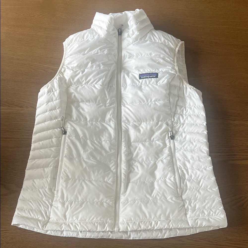 Patagonia Womens Bright White Quilted Vest